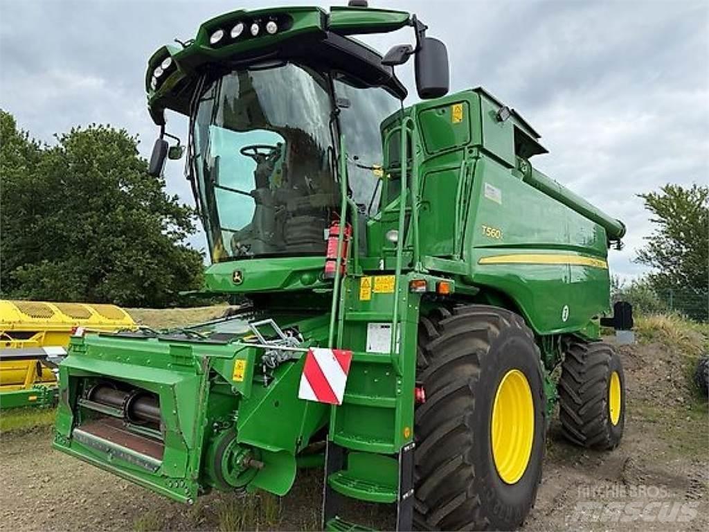 John Deere T560i حصادات