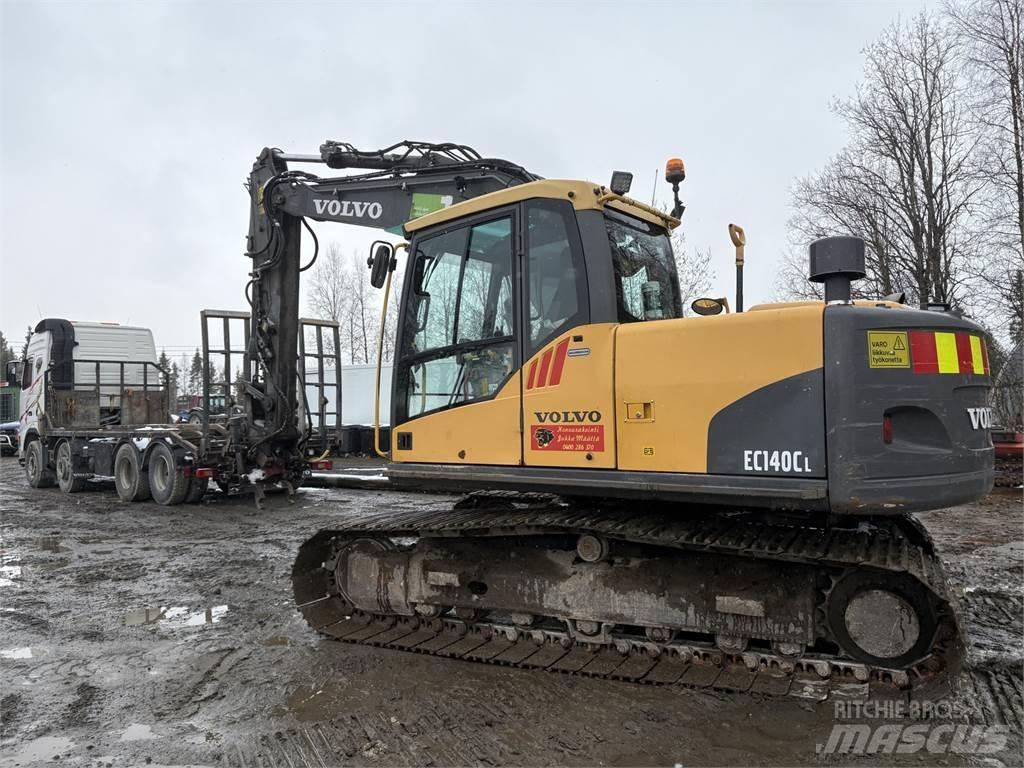 Volvo EC140CL حفارات زحافة