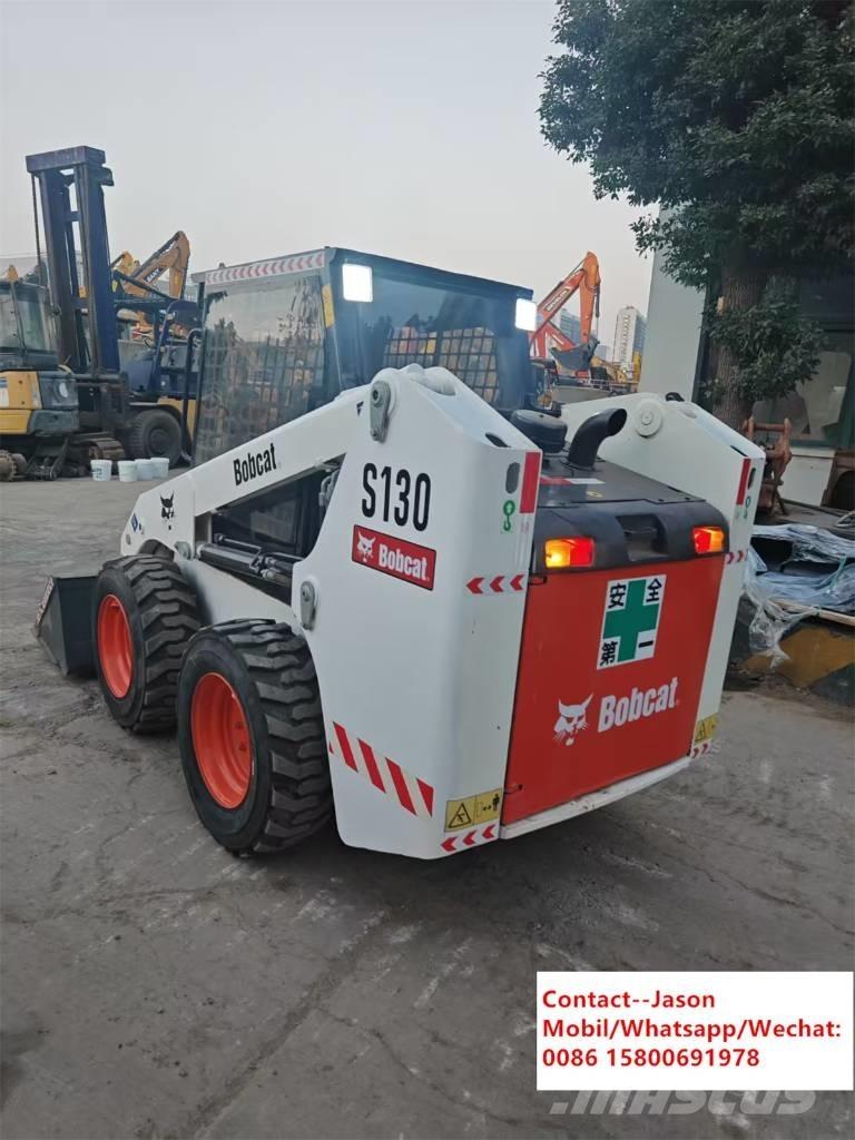 Bobcat S 130 لوادر انزلاقية التوجيه
