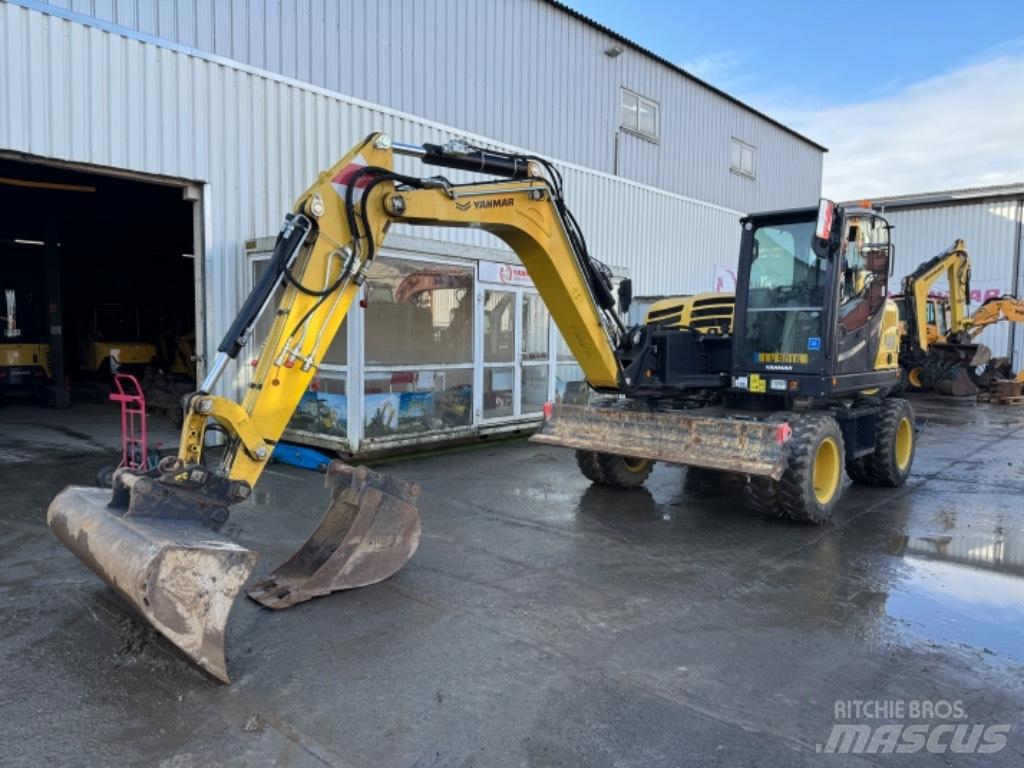 Yanmar B95W (40924) حفارات بعجل