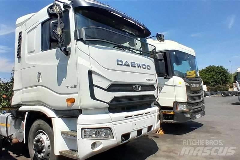 Daewoo EATON KL3TX شاحنات أخرى