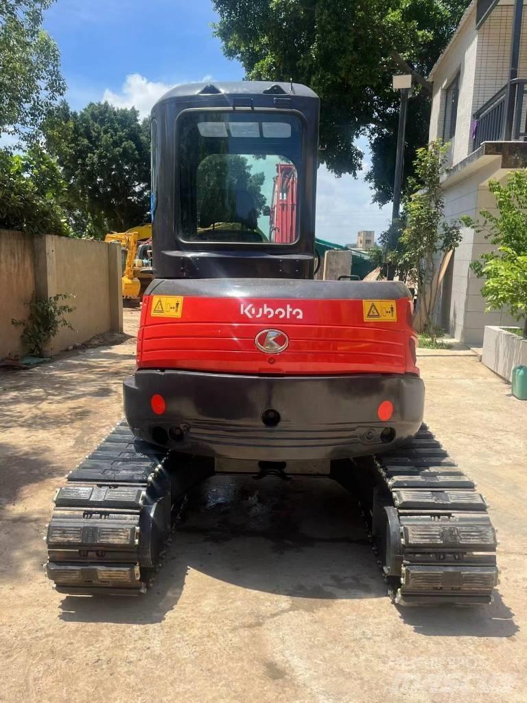 Kubota KX155-3 حفارات زحافة