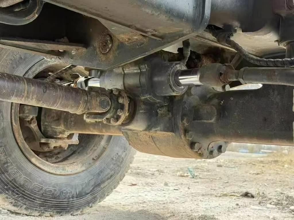 Hyundai 15 BT-9 حفارات بعجل
