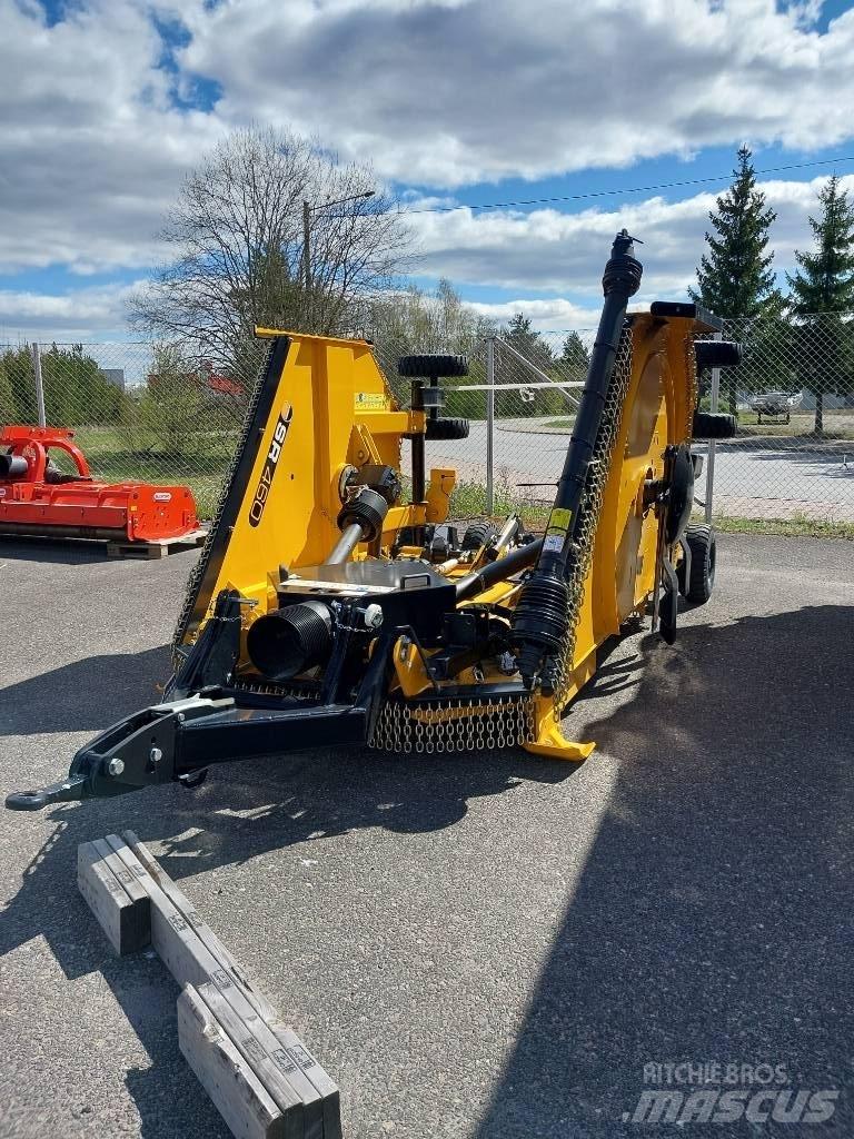 McConnel SR460 جزازات وأغطية المراعي