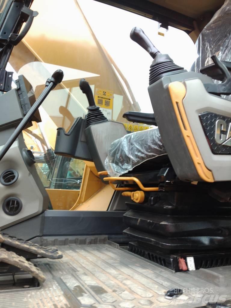 CAT 330 GC حفارات زحافة