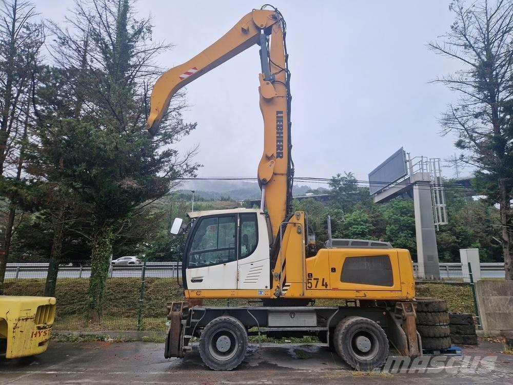 Liebherr LH 30 M مناولات المخلفات / مناولات صناعية