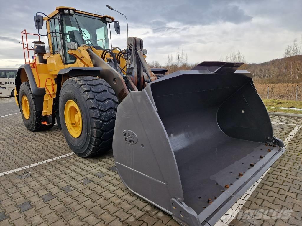 Volvo L 180 H لوادر بعجل