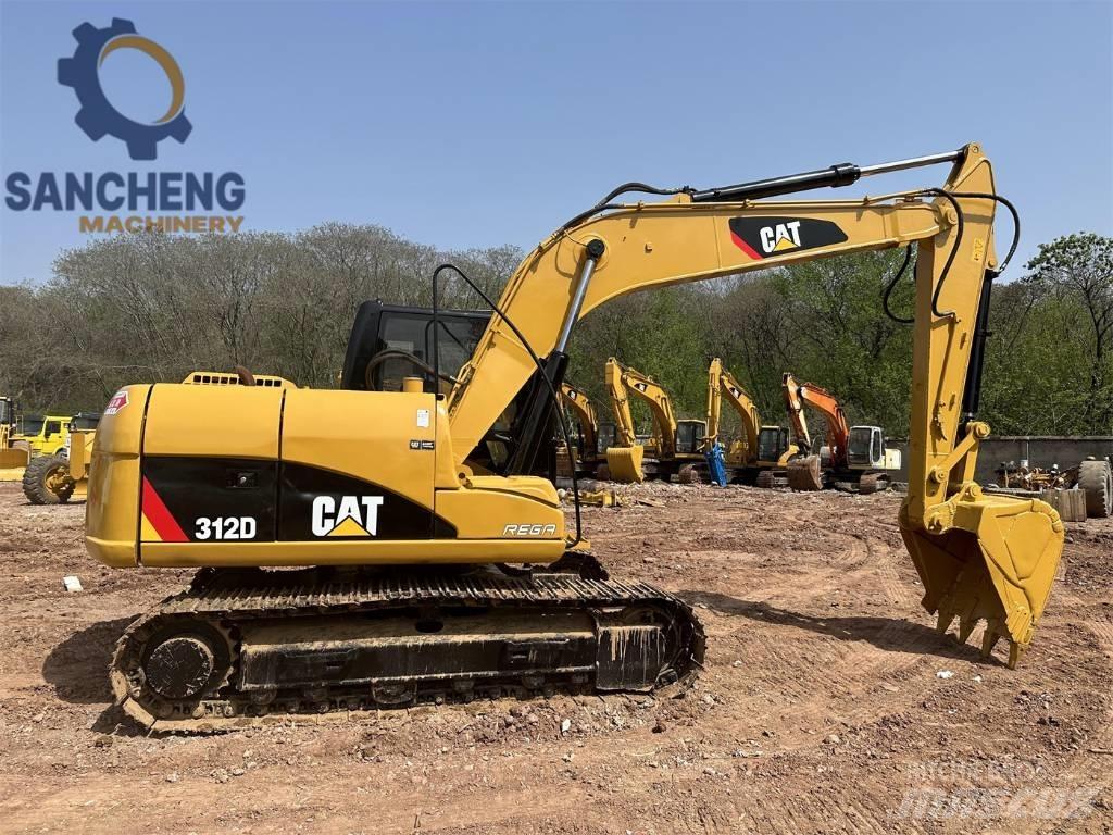 CAT 312 D حفارات زحافة
