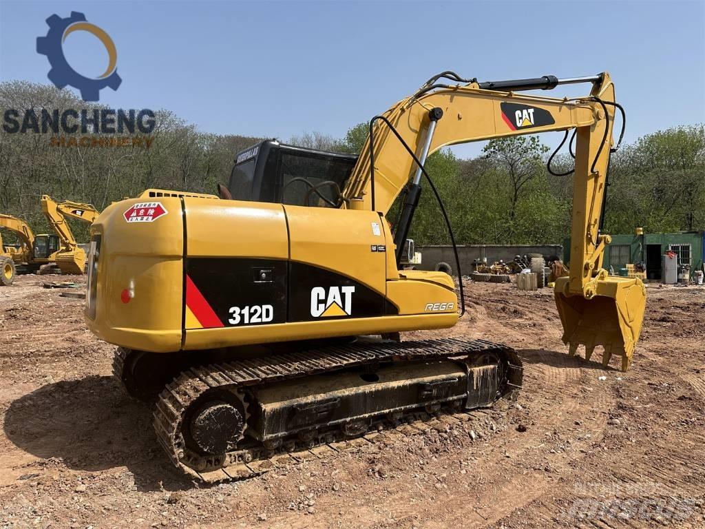 CAT 312 D حفارات زحافة