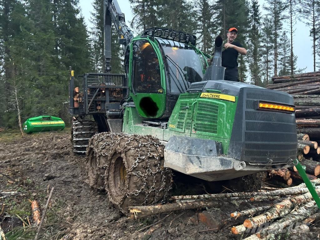 John Deere 1510G شاحنات