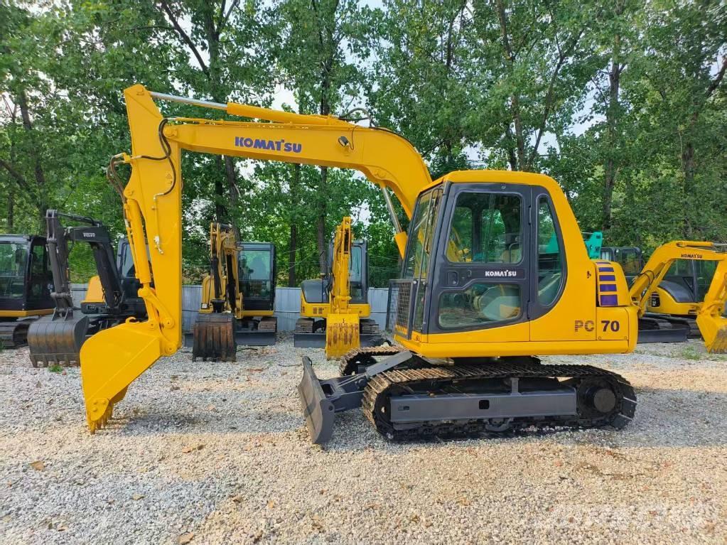 Komatsu PC 70-7 حفارات زحافة