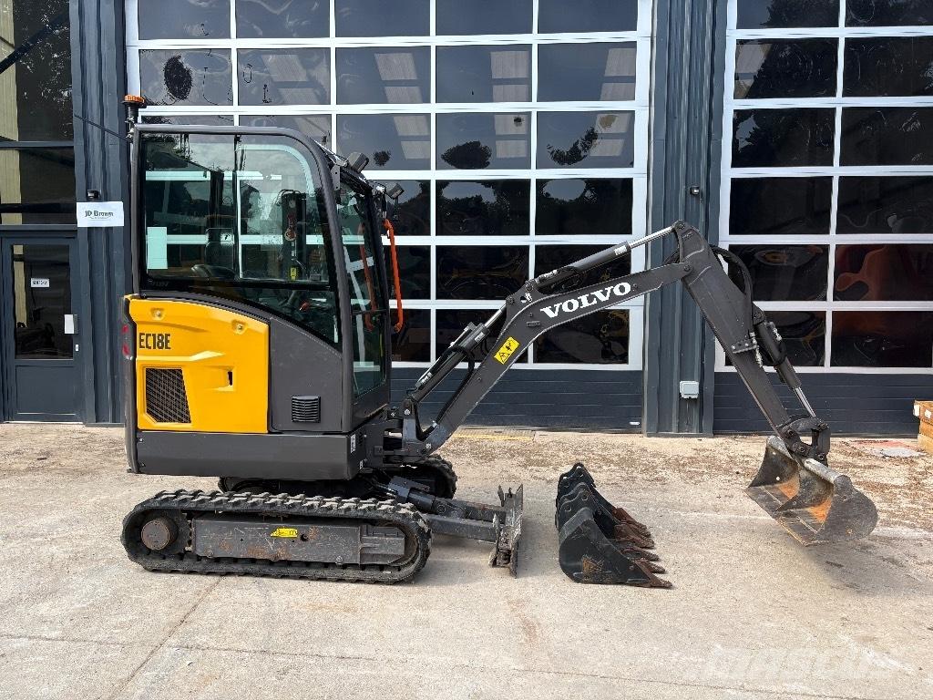 Volvo EC 18 E حفارات صغيرة أقل من 7 طن (حفارات صغيرة)