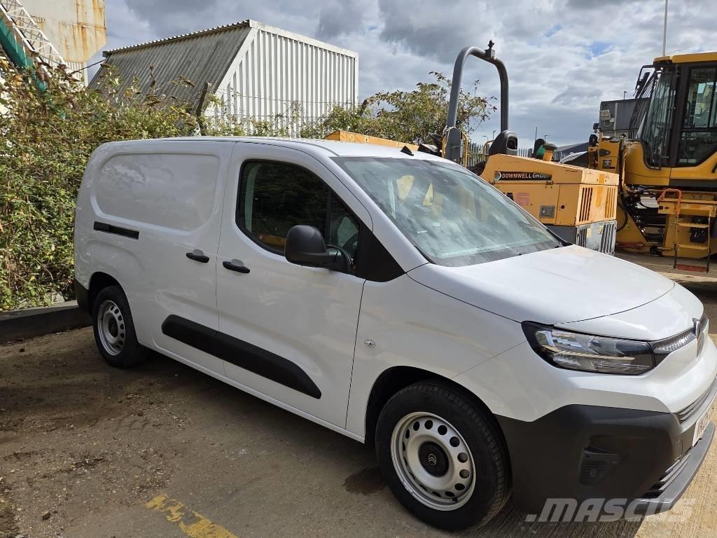  Citreon Berlingo شاحنة مقفلة