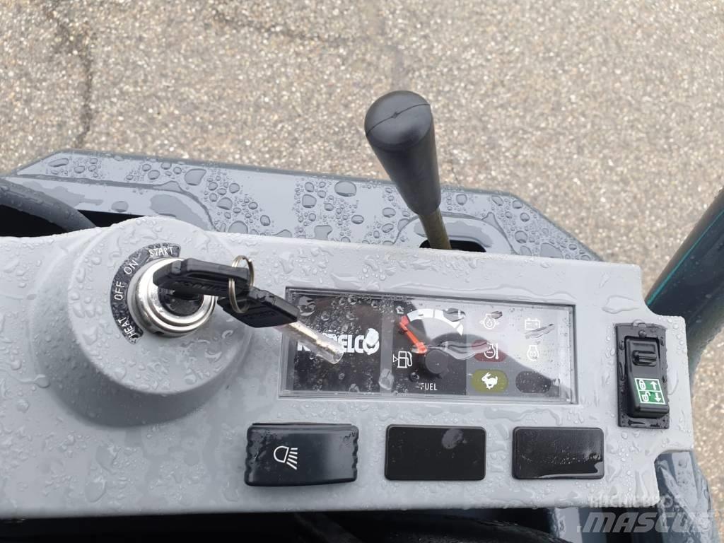 Kobelco SK 17 SR-3E حفارات صغيرة أقل من 7 طن (حفارات صغيرة)