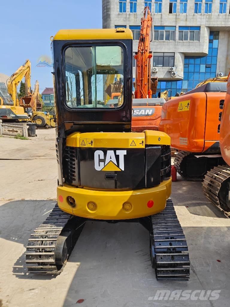 CAT 304 حفارات صغيرة أقل من 7 طن (حفارات صغيرة)