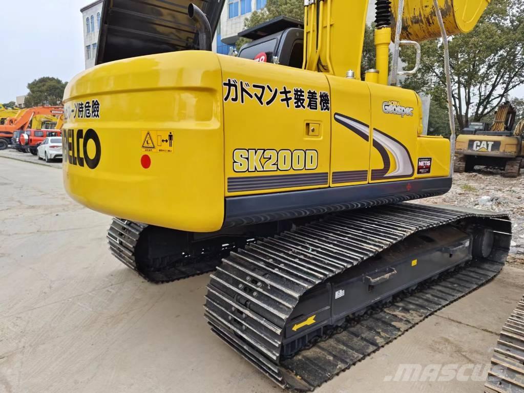 Kobelco SK 200 حفارات زحافة
