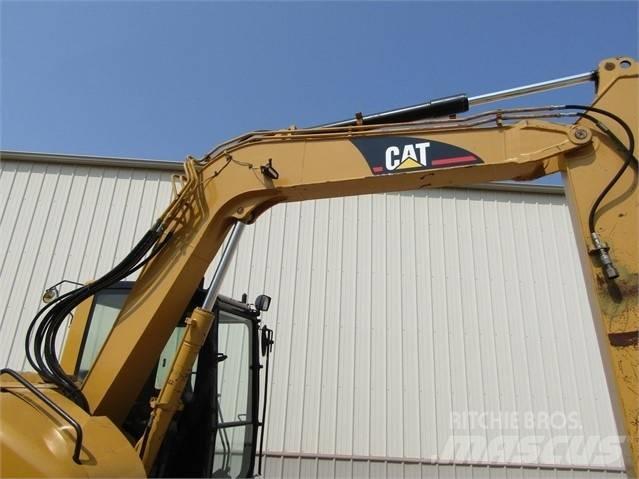 CAT 308 C CR حفارات وسط 7 طن - 12 طن