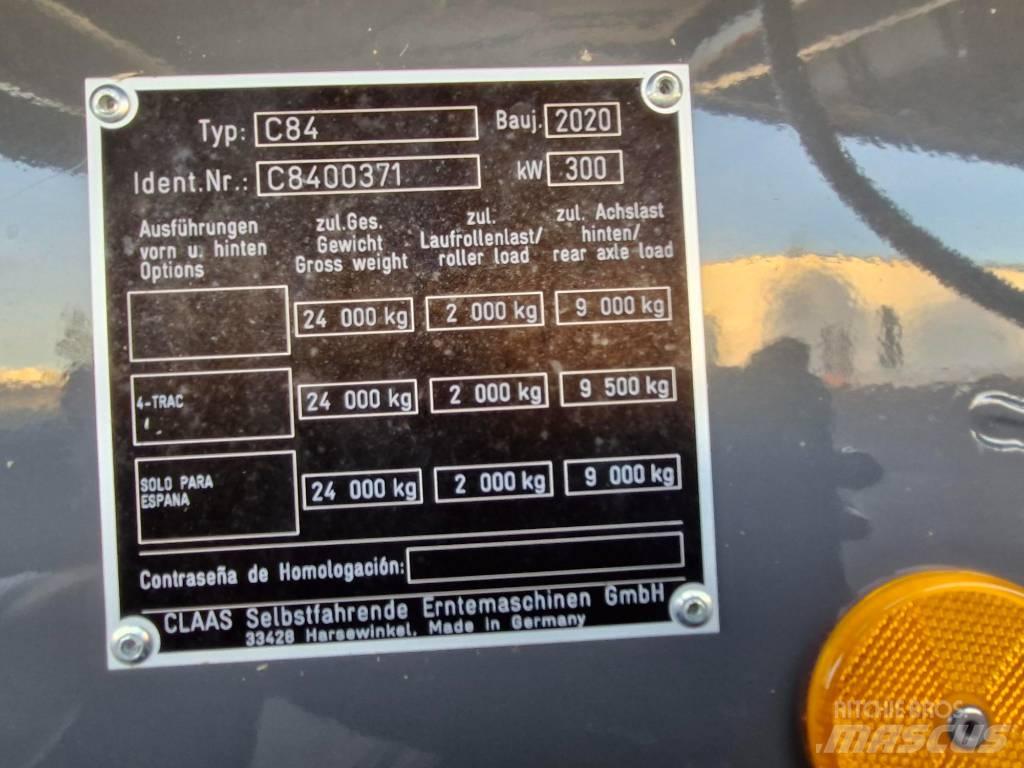 CLAAS LEXION  6700 TT حصادات