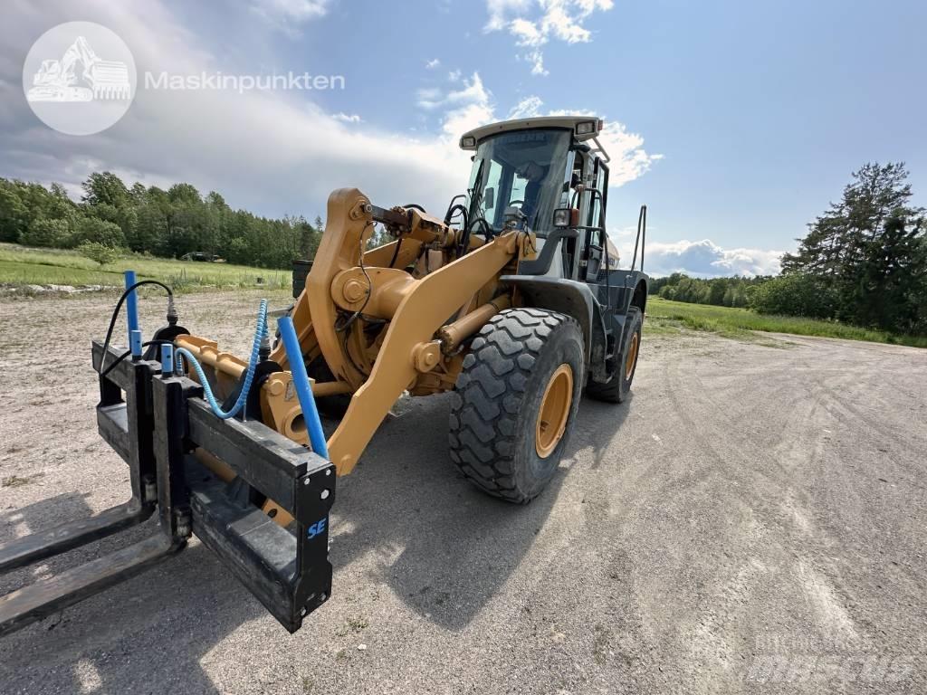 Liebherr L 544 لوادر بعجل