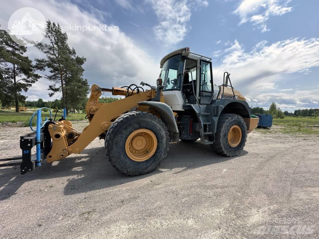 Liebherr L 544 لوادر بعجل