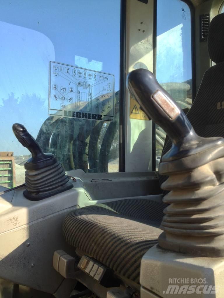 Liebherr R 974 B HD حفارات زحافة