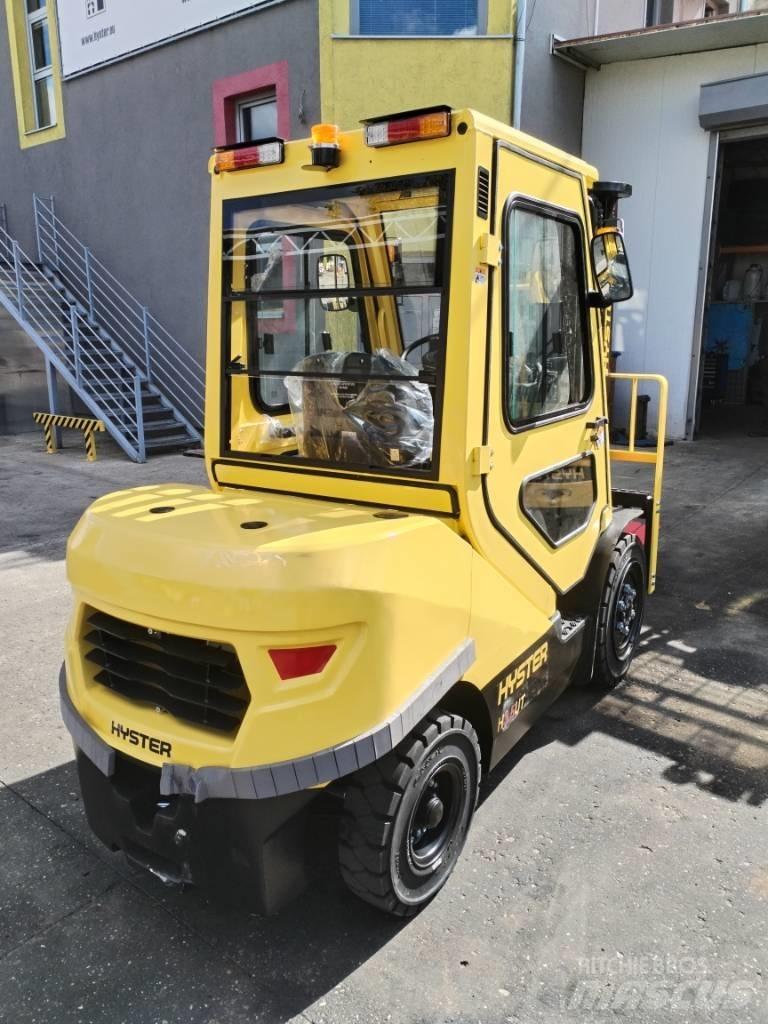 Hyster H 3.5UT شاحنات الديزل