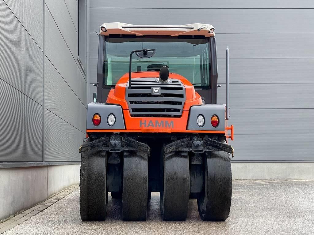 Hamm HP 180I مداحل ذات إطارات هوائية