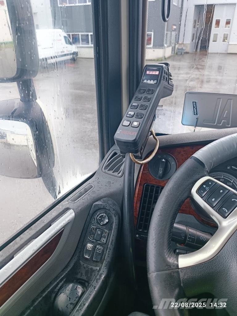 DAF XF 510 شاحنات الرافعات الخطافية