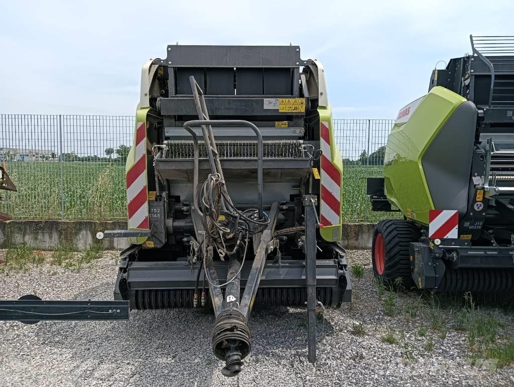 CLAAS Variant 480 RF محزمات مستديرة