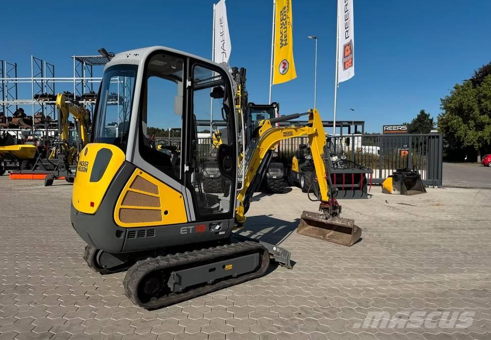Wacker Neuson ET 18 حفارات زحافة