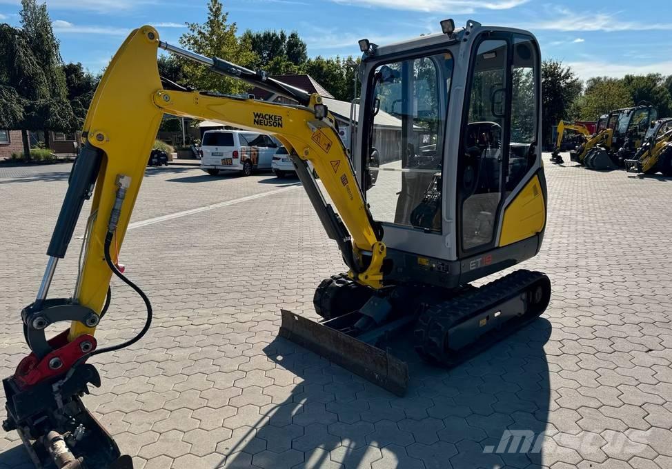 Wacker Neuson ET 18 حفارات زحافة