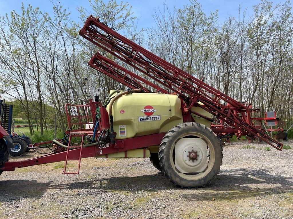 Hardi Commander 4200 الرشاشات