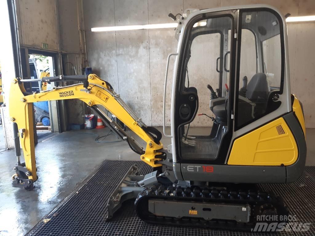 Wacker Neuson ET18 حفارات زحافة