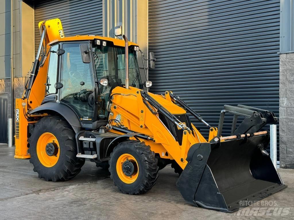 JCB 3 CX لوادر ذات جرافات عكسية