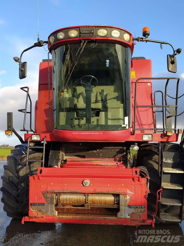 Case IH 7088 حصادات