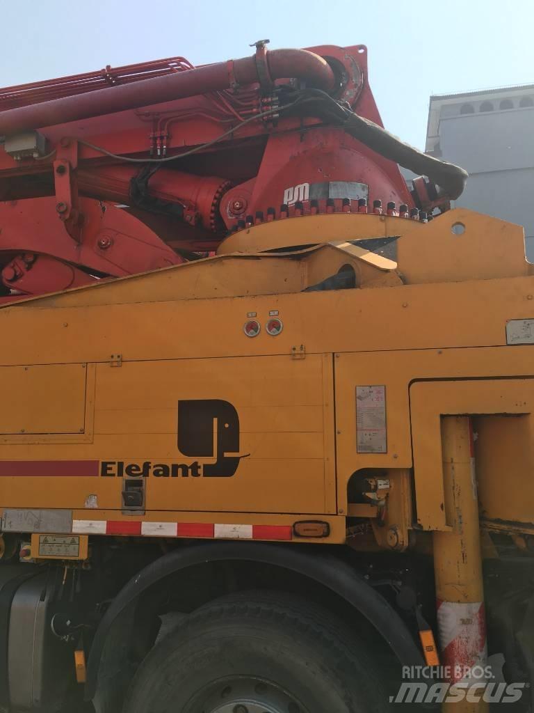 Putzmeister 46m مضخات خرسانة