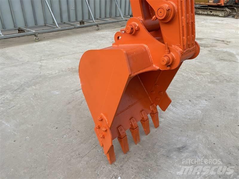Doosan DH80G حفارات زحافة