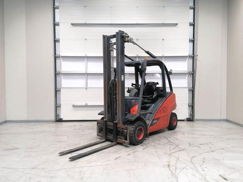 Linde H25D-02 شاحنات الديزل