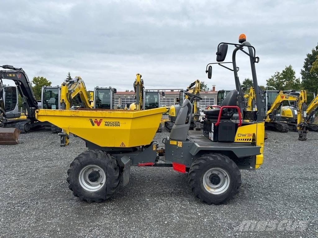 Wacker Neuson DW30 عربات نقل قلابة للمواقع