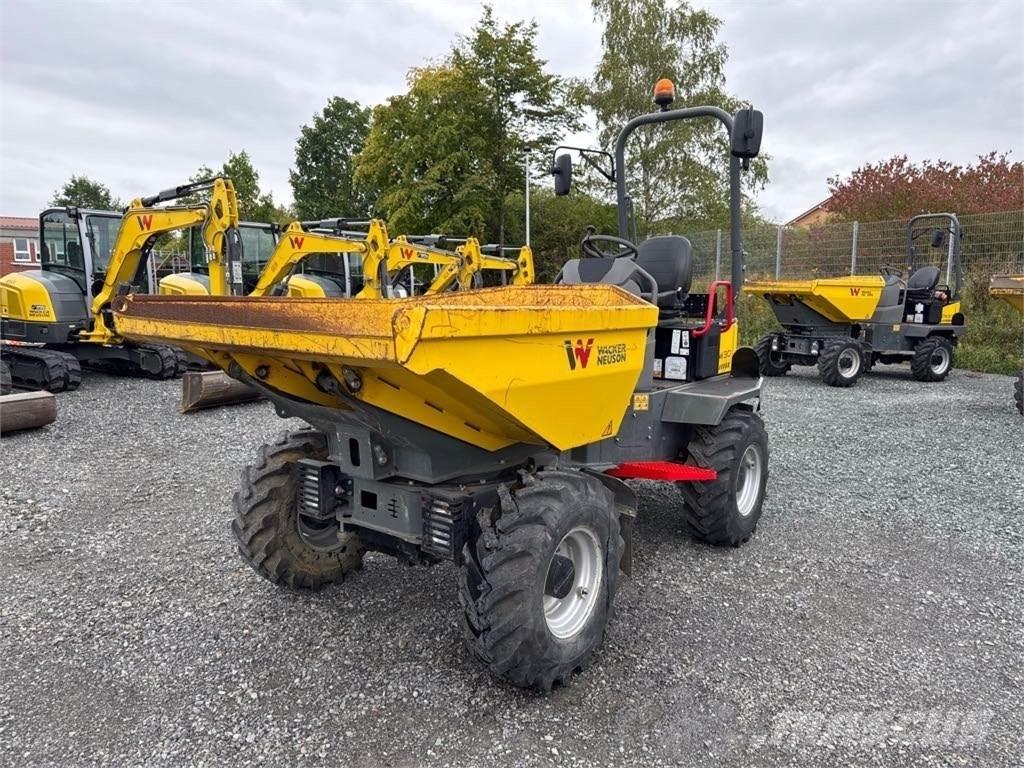 Wacker Neuson DW30 عربات نقل قلابة للمواقع