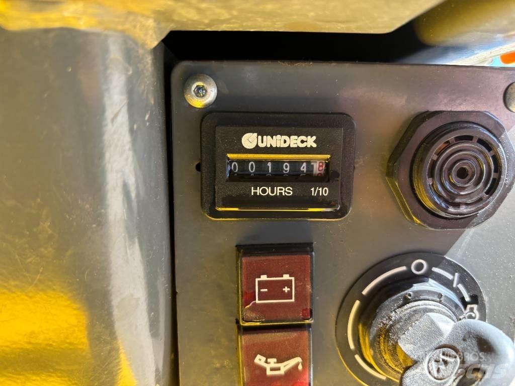 Wacker Neuson DT 08 عربات نقل قلابة للمواقع