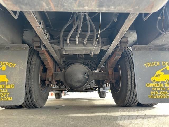 GMC Topkick C 7500 شاحنات الرافعات
