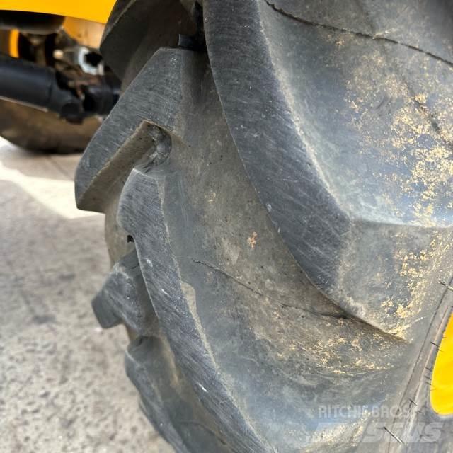 JCB 3CX Plus لوادر ذات جرافات عكسية