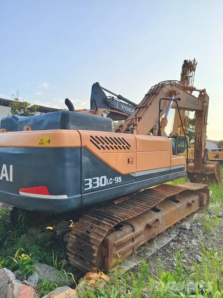 Hyundai R330LC-9S حفارات زحافة