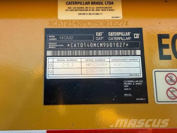 CAT 140 M 2 معدات تمهيد الطرق