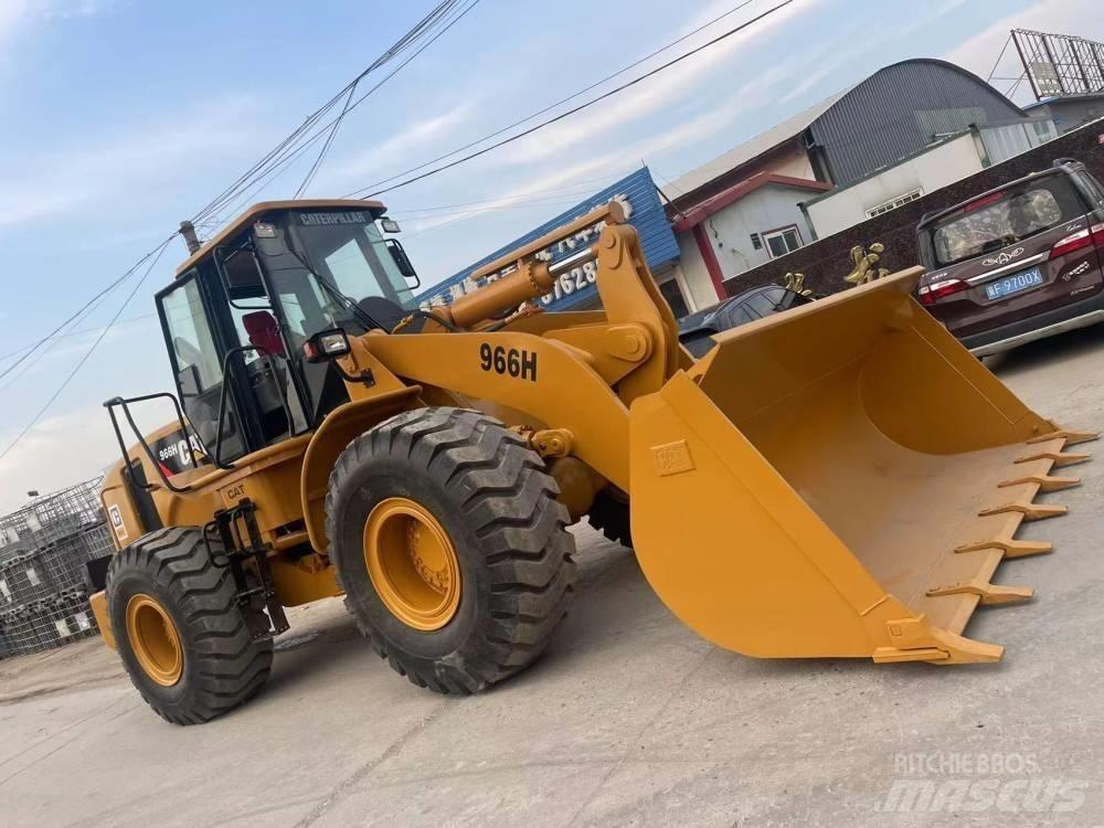 CAT 966 H St VZO لوادر بعجل