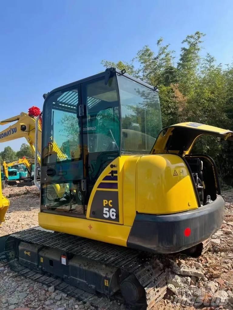 Komatsu 56-7 حفارات زحافة