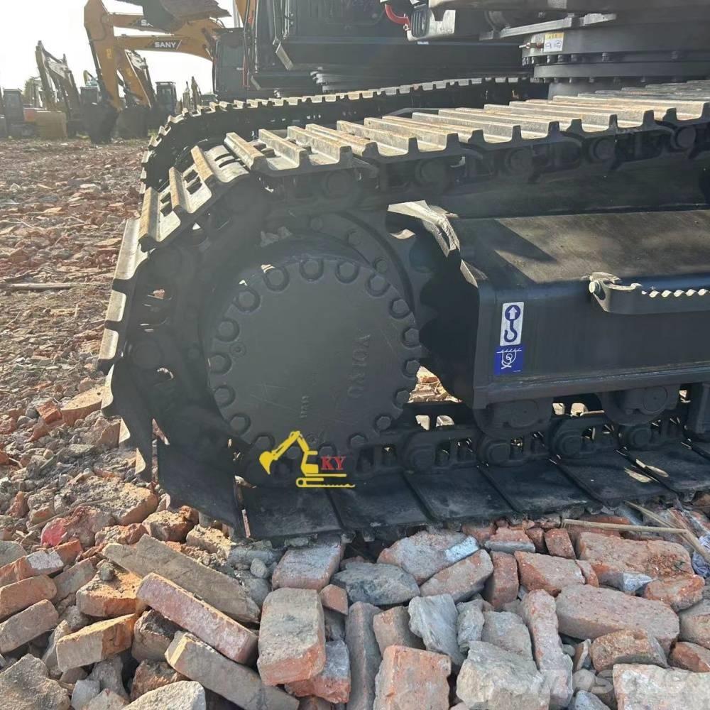 Volvo 290 حفارات زحافة