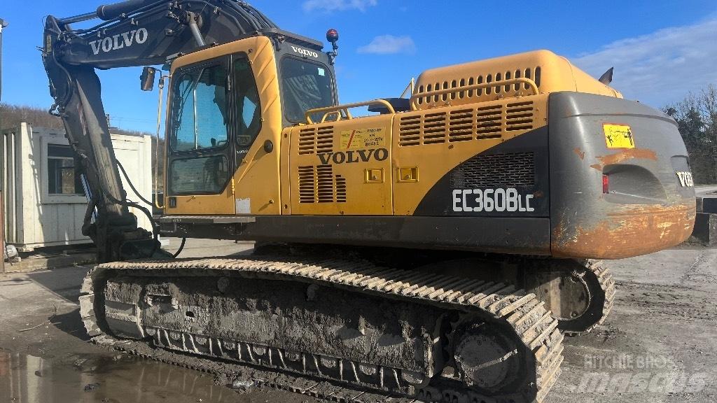 Volvo EC 360 B LC حفارات زحافة