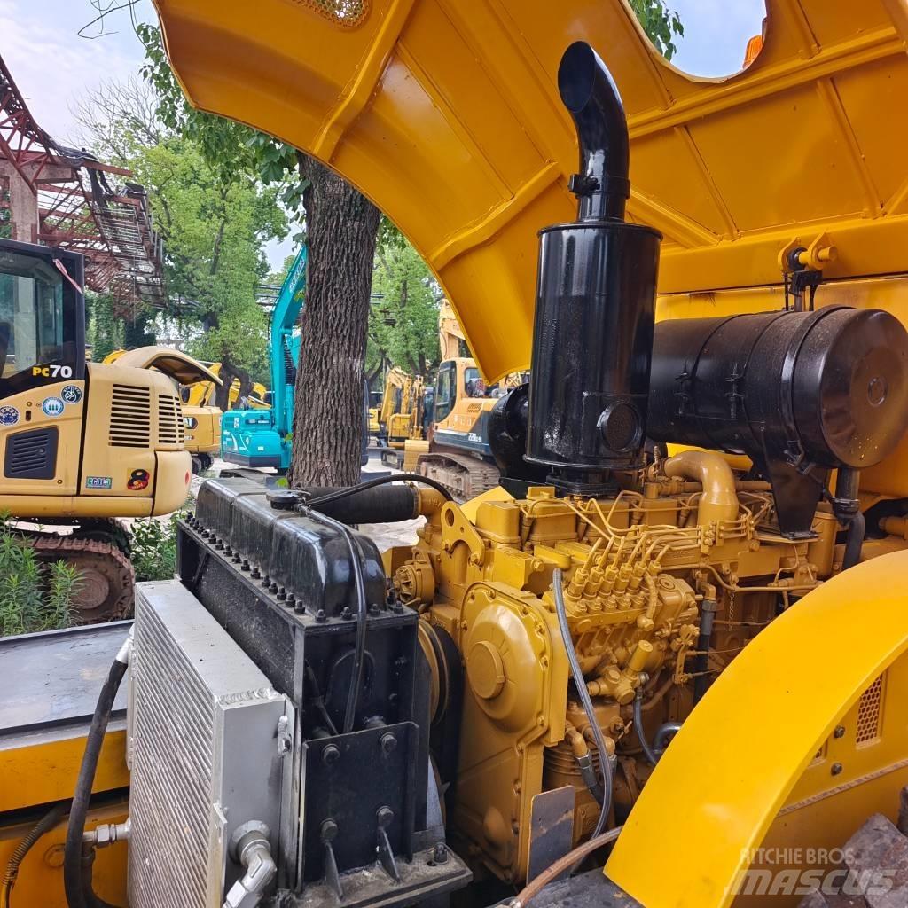 XCMG XS 223 J مداحل أحادية الأسطوانة